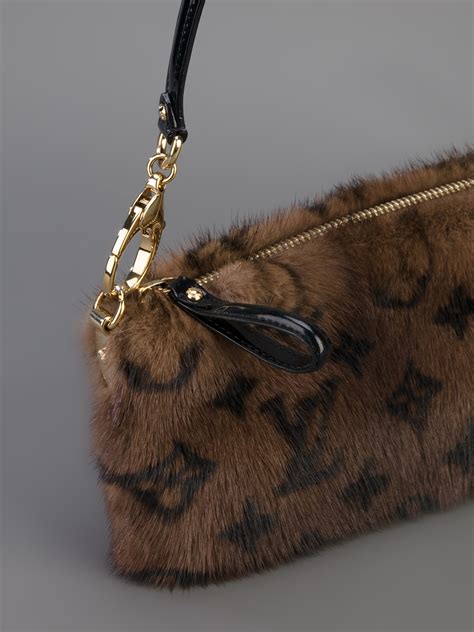 louis vuitton fur bag